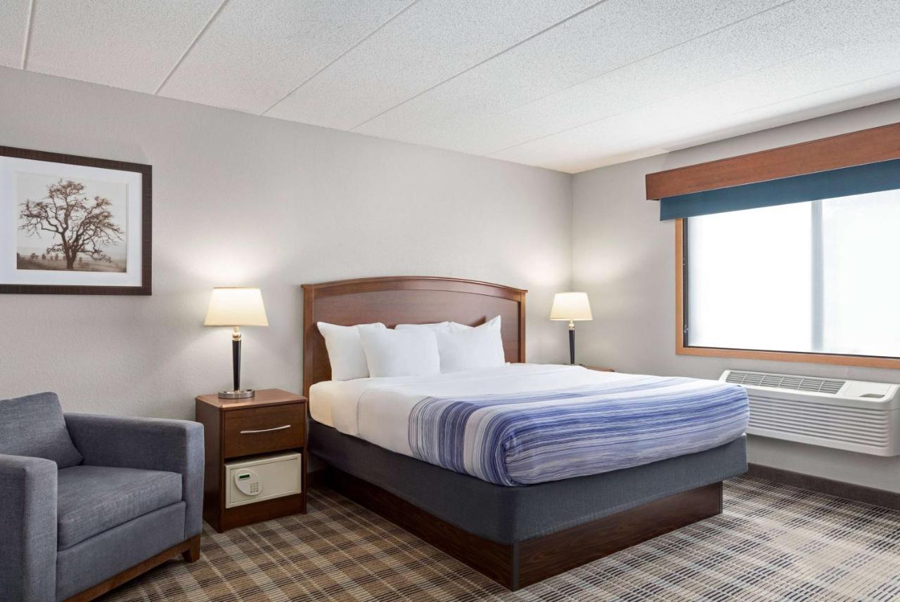 AmericInn by Wyndham Bemidji Bagian luar foto