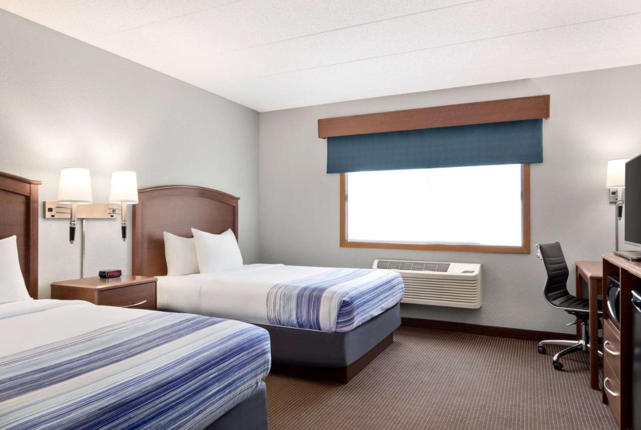 AmericInn by Wyndham Bemidji Bagian luar foto
