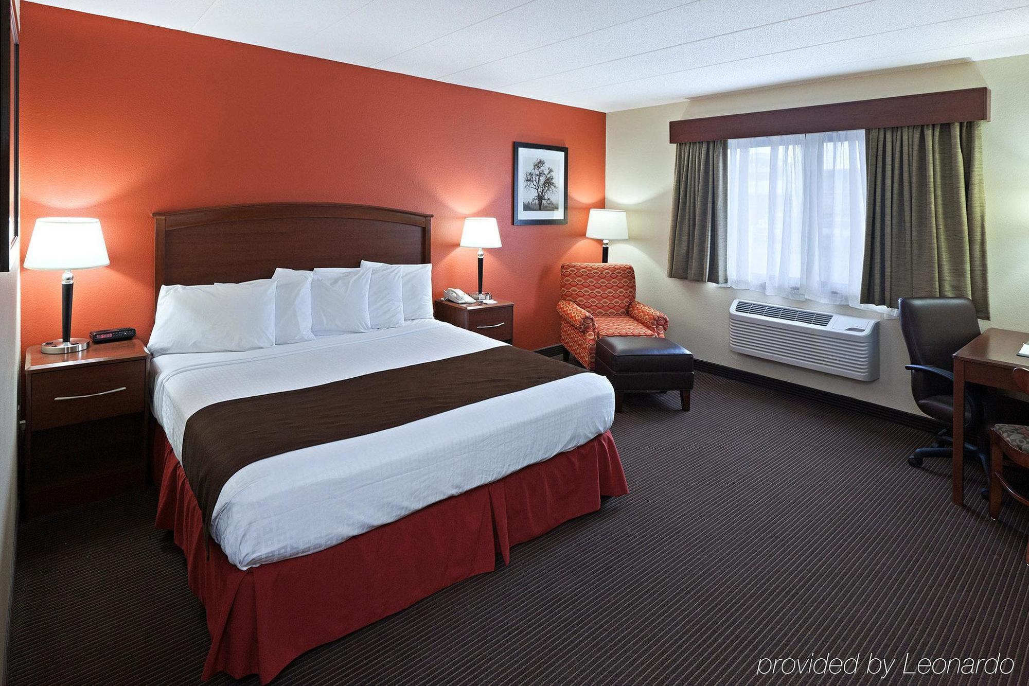 AmericInn by Wyndham Bemidji Ruang foto