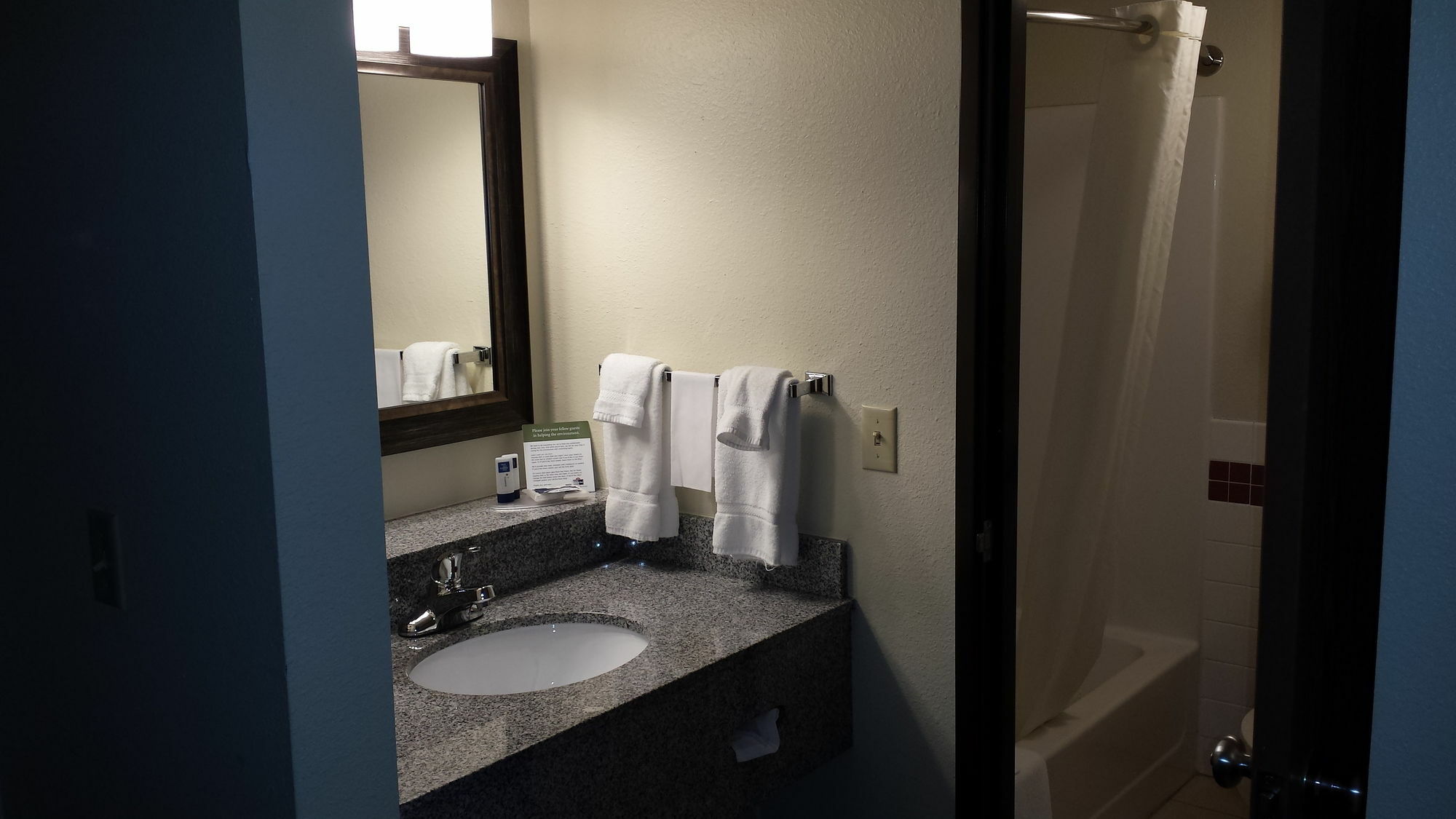 AmericInn by Wyndham Bemidji Bagian luar foto