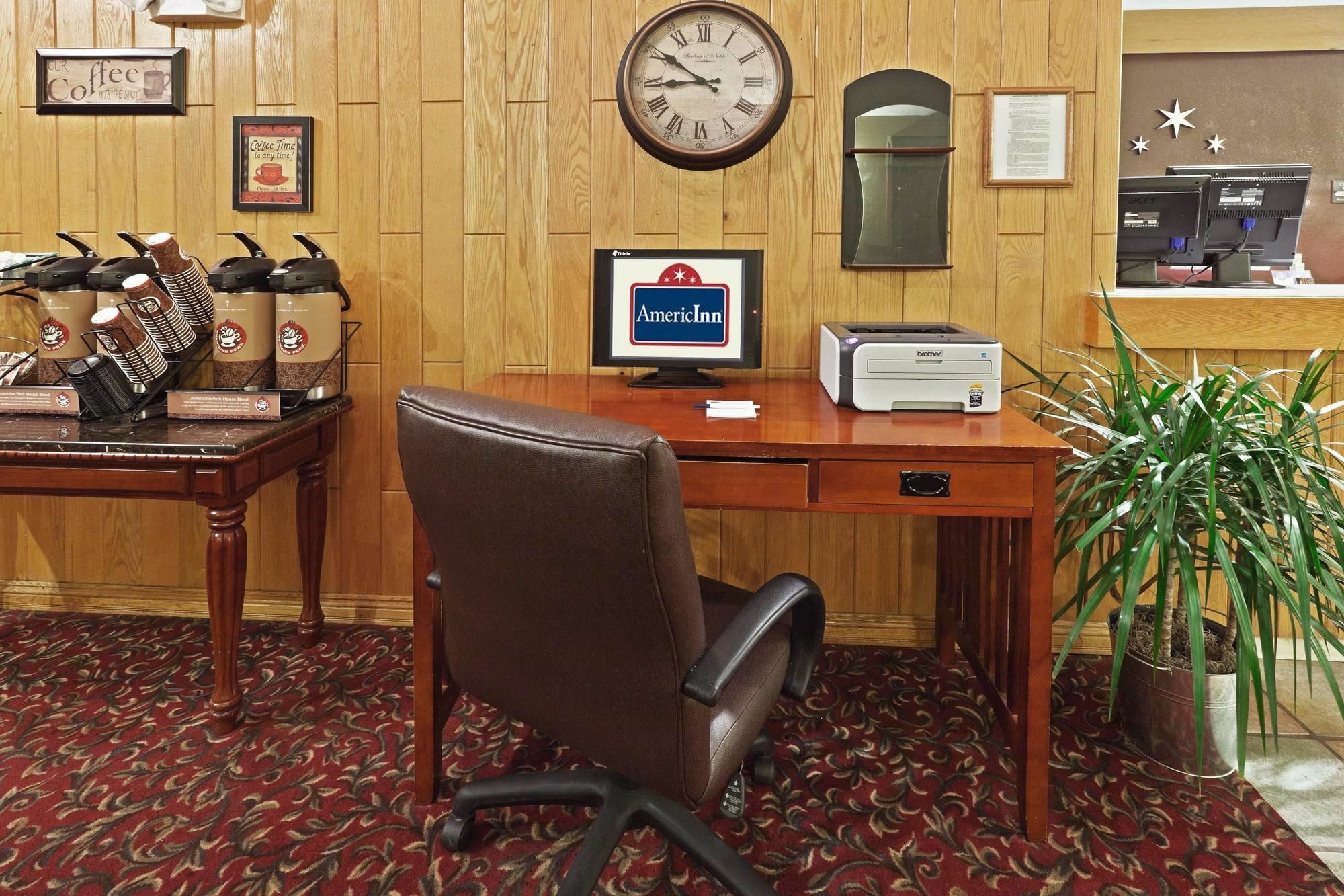 AmericInn by Wyndham Bemidji Bagian luar foto